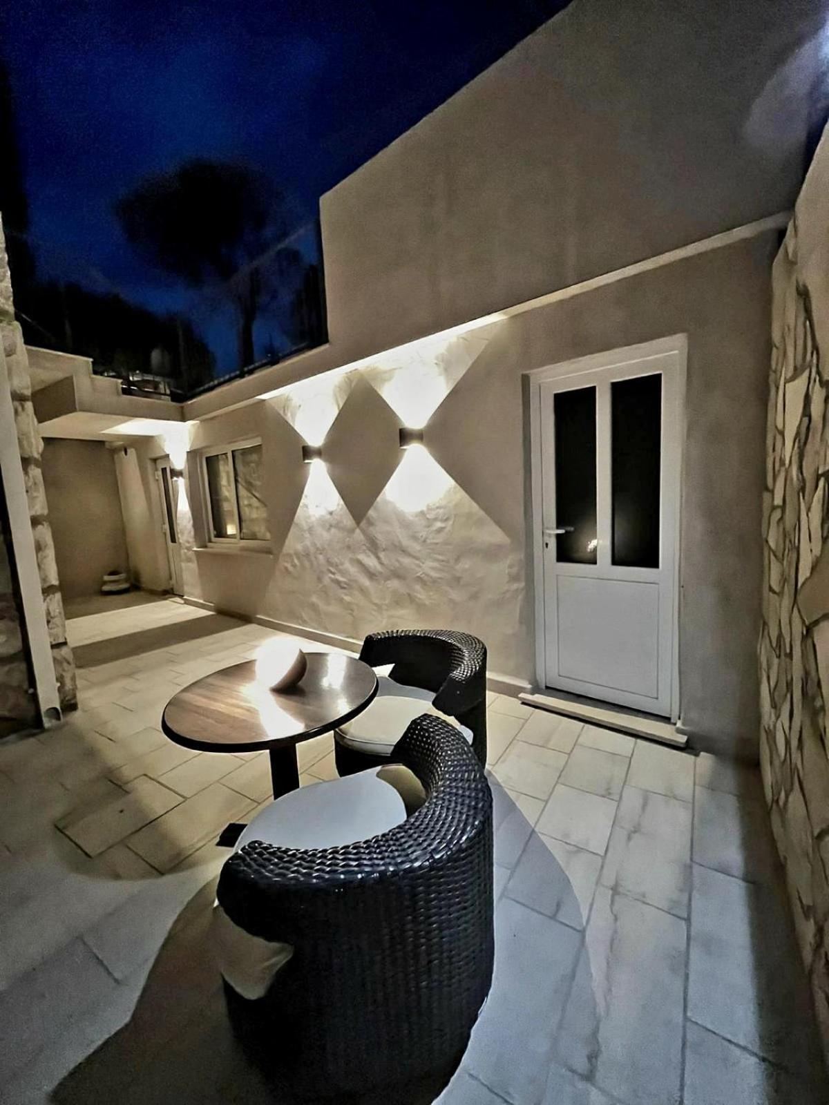Apartments Corner Dubrovnik Bagian luar foto