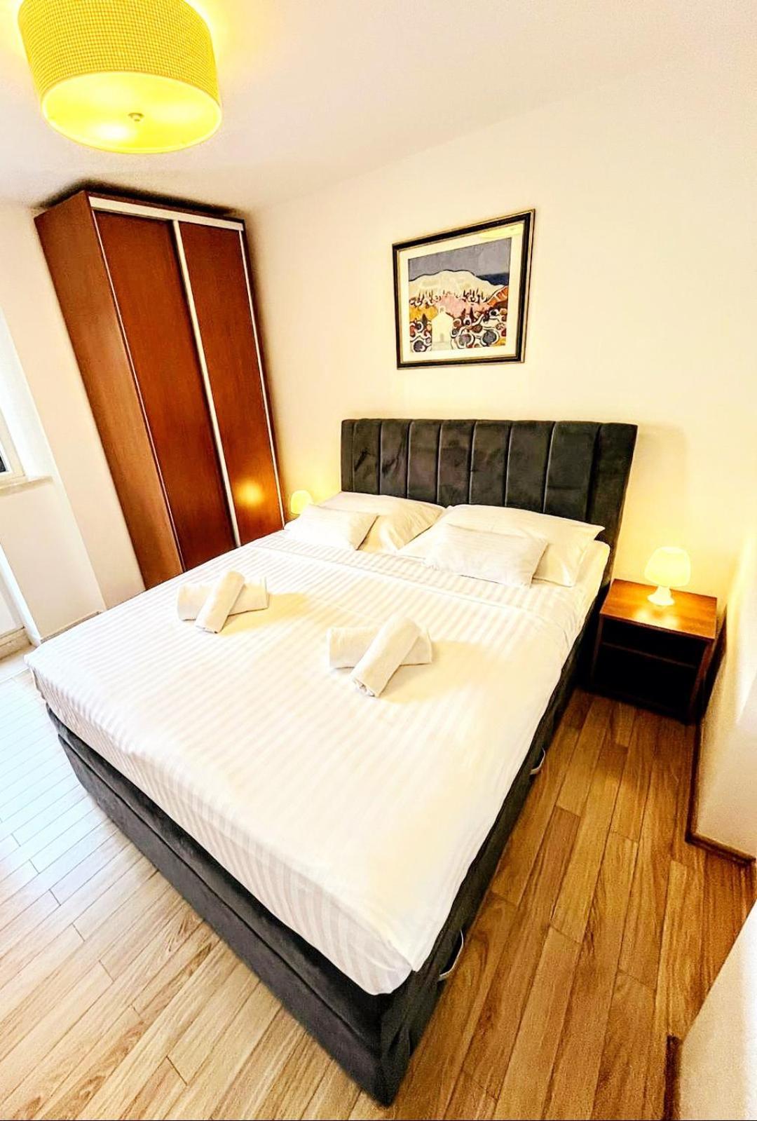 Apartments Corner Dubrovnik Bagian luar foto